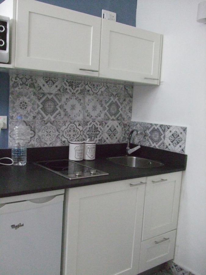 Apartamento Door Eight Floriana Exterior foto